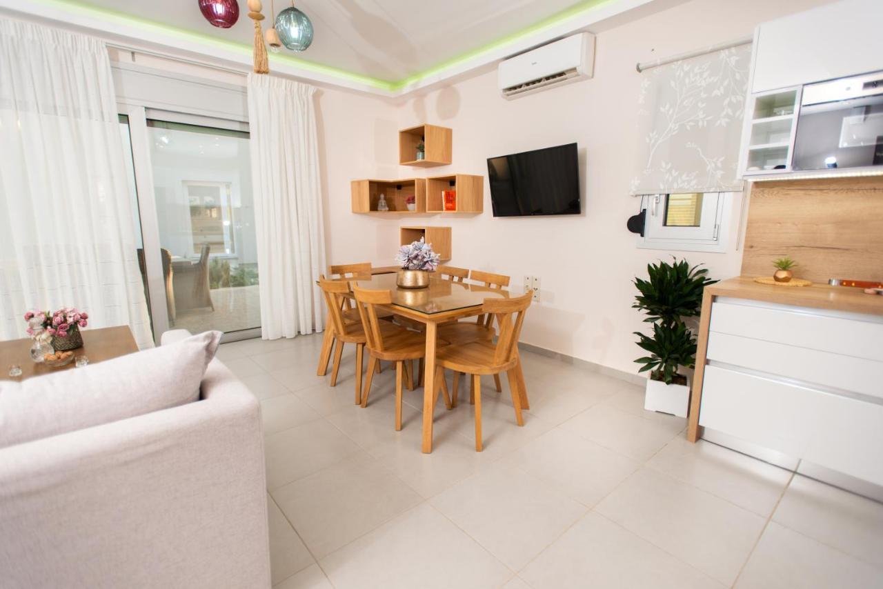 Melia Villa คอคคิโนส เปียร์โกส ภายนอก รูปภาพ