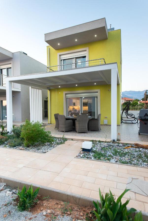 Melia Villa คอคคิโนส เปียร์โกส ภายนอก รูปภาพ