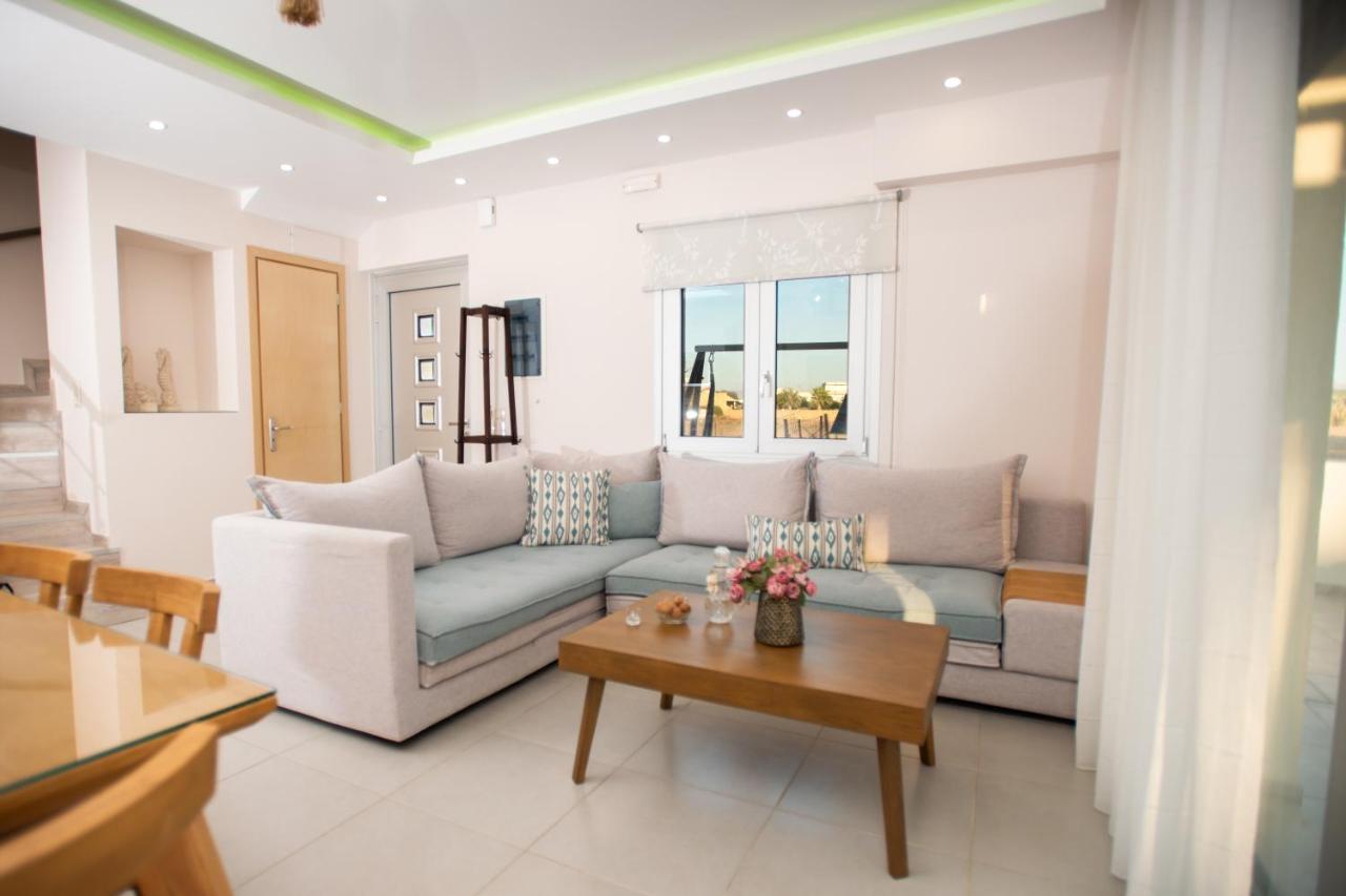 Melia Villa คอคคิโนส เปียร์โกส ภายนอก รูปภาพ